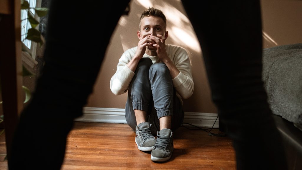 Teen Mental Health & The Darker Side of Social Media: For Parents